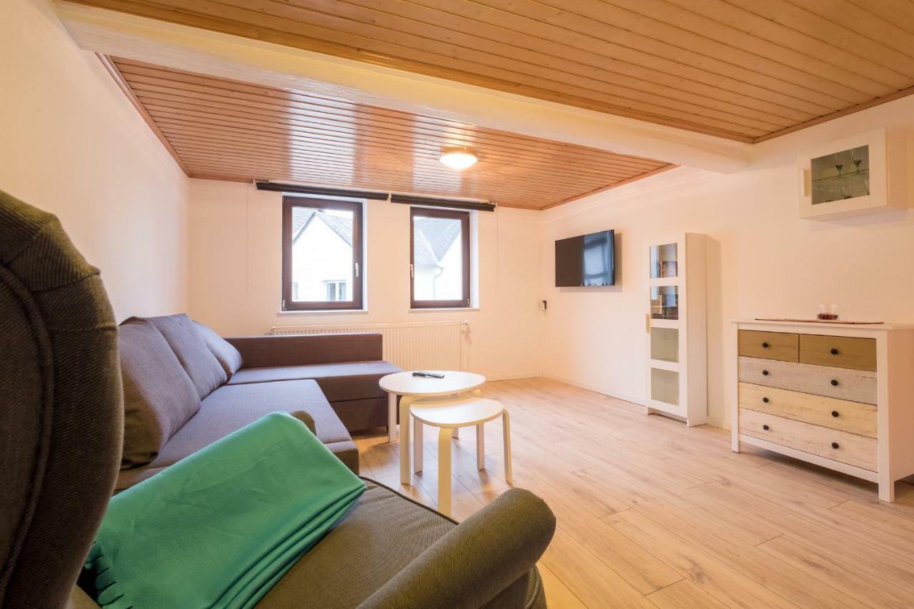 Haus Innerdorf gemütliches Ferienhaus im Taunus Pohl  Exterior foto