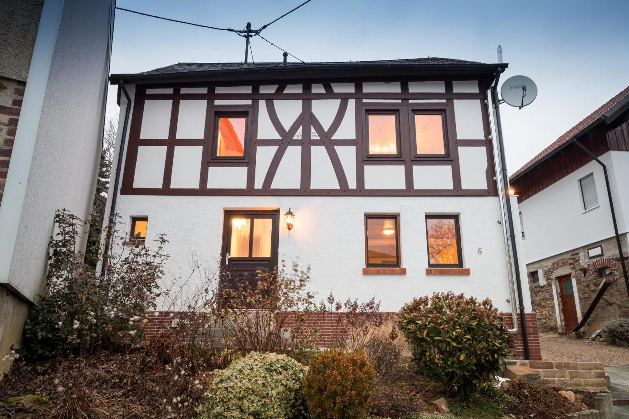 Haus Innerdorf gemütliches Ferienhaus im Taunus Pohl  Exterior foto